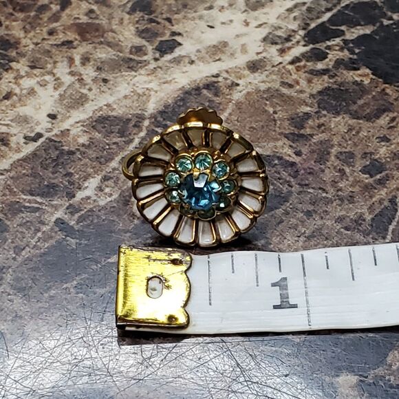 CORO Aqua Rhinestone Screw Back Earrings - Picture 7 of 8